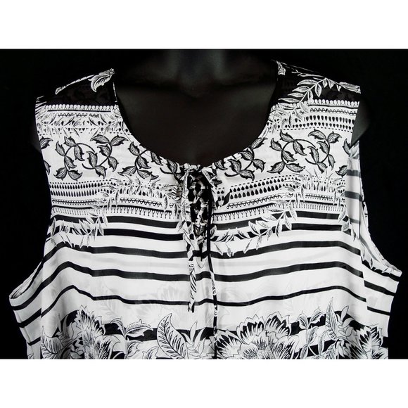NEW Avenue 30/32 Floral Striped Layered Tank Top Black & White - Picture 3 of 16